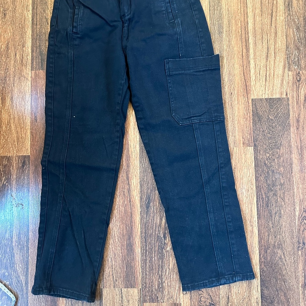 Rue21 women Dark Cargo Pants